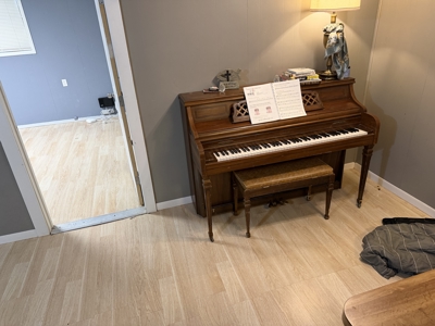 Graeat Home near Elementary Schoo. and shopping areas in Brownwoo - image 8