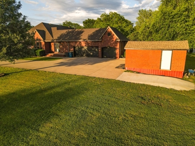 Home for Sale Lamar, Missouri, Barton County - image 4