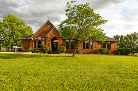 Home for Sale Lamar, Missouri, Barton County - image 8