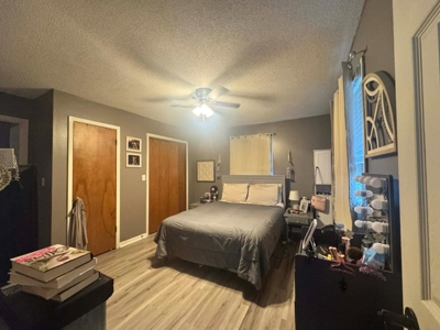 Charming, Updated Ranch in a Desirable Neighborhood! - image 14