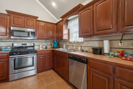 Locust Grove, Oklahoma Country Home For Sale - image 17