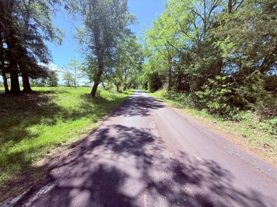 Brand New Remodeled 3BR-2BA on 2 Acres Yantis Hopkins County TX - image 26