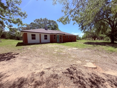 Brand New Remodeled 3BR-2BA on 2 Acres Yantis Hopkins County TX - image 3