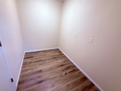 Brand New Remodeled 3BR-2BA on 2 Acres Yantis Hopkins County TX - image 9