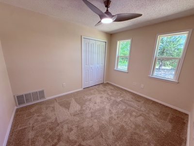 Brand New Remodeled 3BR-2BA on 2 Acres Yantis Hopkins County TX - image 20