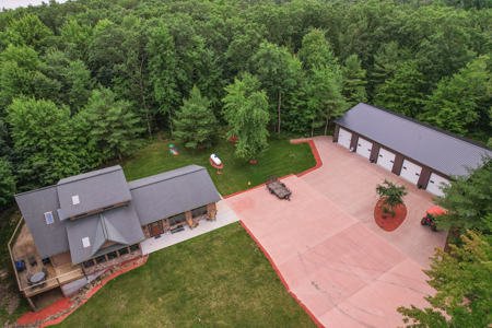 Beautiful Lakefront Home on Lake Arbutus, WI - image 2
