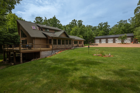 Beautiful Lakefront Home on Lake Arbutus, WI - image 1