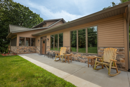Beautiful Lakefront Home on Lake Arbutus, WI - image 32