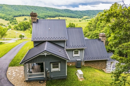 Modern Log Home on 125+ Acres Bordering National Forest - image 31