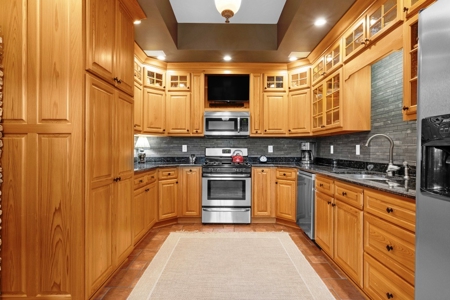 Modern Log Home on 125+ Acres Bordering National Forest - image 10