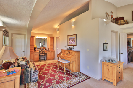 Country Home with Shop, Acreage, Irrigation For Sale in Colorado - image 18