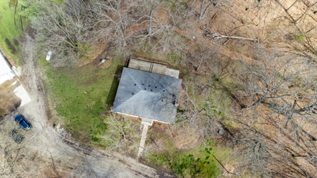 12± Acres with Creek, Shop & Spacious Home Near Cameron - image 25