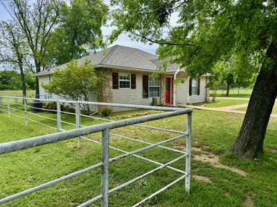 3 Bed Home on 1.99 Acres in Brownwood TX with Shop - image 33