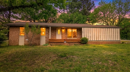 Home in Town in the Arkansas Ozarks | Fulton County - image 3