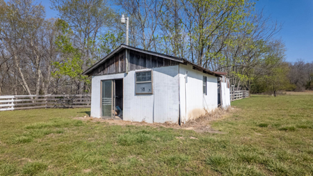 Country Homes and Acreage in the Heart of the Missouri Ozarks - image 34