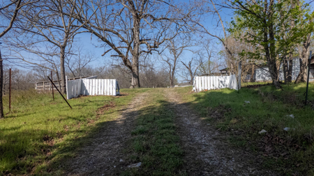 Country Homes and Acreage in the Heart of the Missouri Ozarks - image 44