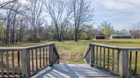 Country Homes and Acreage in the Heart of the Missouri Ozarks - image 19