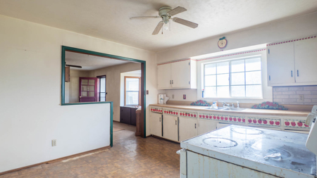 Country Homes and Acreage in the Heart of the Missouri Ozarks - image 11