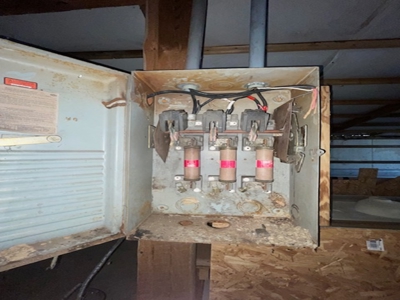 Hobbit House in the Ozark Mountains - image 31