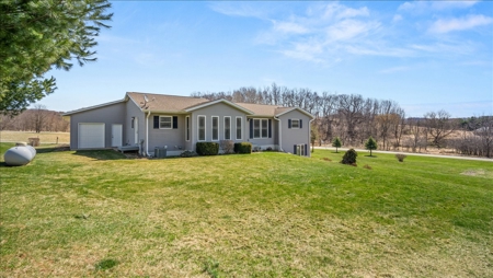 3-Bedroom Ranch-Style Home in a Quiet Rural Subdivision - image 29