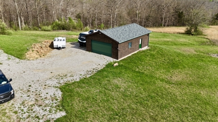 12 Acres in Perry County, Indiana – Pond, Utilities, Building - image 1