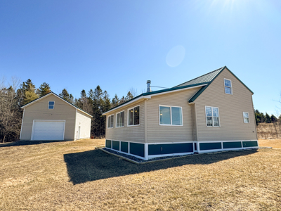 Charming 2 Bedroom Home in the Quiet Country - Prentiss, ME - image 1