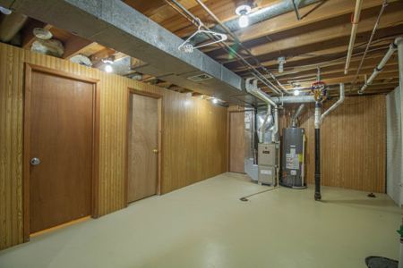 Home For Sale Marion, IA Linn-Mar - image 16