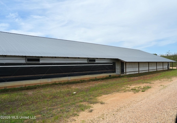 Collins, MS Poultry Pullet Farm for Sale