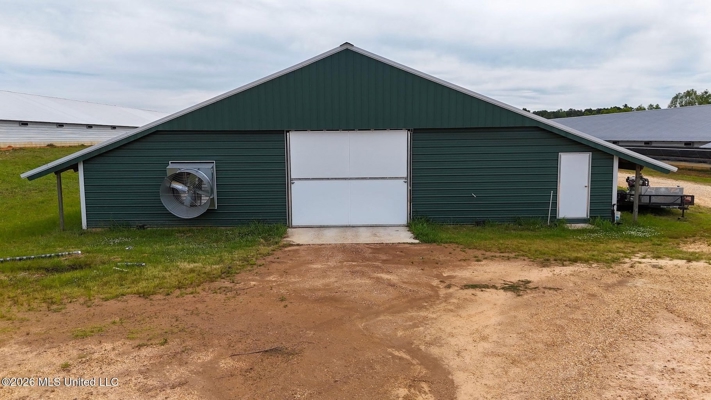 Collins, MS Poultry Pullet Farm for Sale