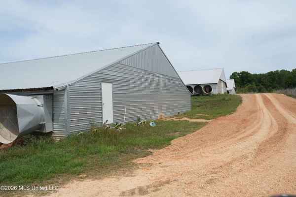 Collins, MS Poultry Pullet Farm for Sale