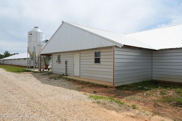 Collins, MS Poultry Pullet Farm for Sale