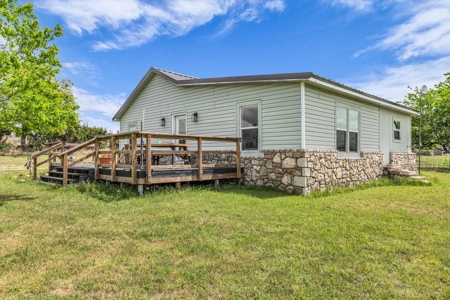 Glen Rose, Texas Home For Sale - image 9