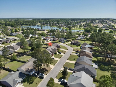 Move-In Ready Home in Hidden Lake West Community in Dothan, AL - image 33