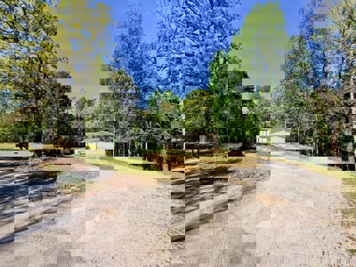 Doublewide Country Home on Acreage in Saltillo, Mississippi - image 32