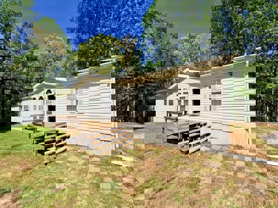 Doublewide Country Home on Acreage in Saltillo, Mississippi - image 1