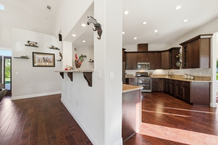 Gorgeous Custom Country Home 20 Acres Vacaville, CA Pond! - image 11