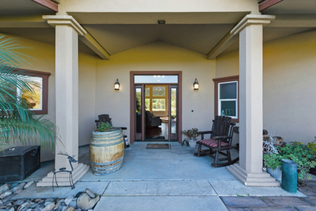 Gorgeous Custom Country Home 20 Acres Vacaville, CA Pond! - image 5