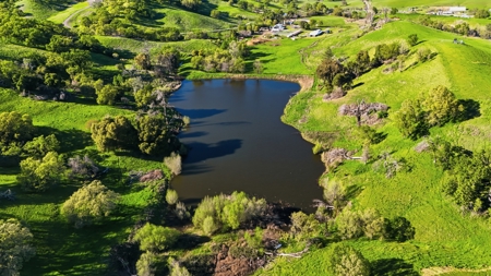 Gorgeous Custom Country Home 20 Acres Vacaville, CA Pond! - image 45