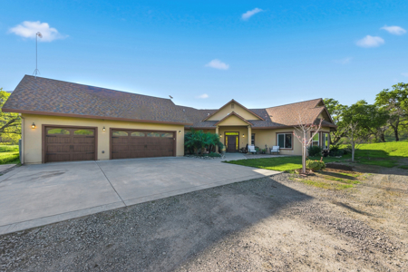 Gorgeous Custom Country Home 20 Acres Vacaville, CA Pond! - image 3