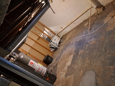 2BR Home Near Park w/ Garage, Workshop & Basement - image 3