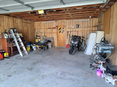 2BR Home Near Park w/ Garage, Workshop & Basement - image 10