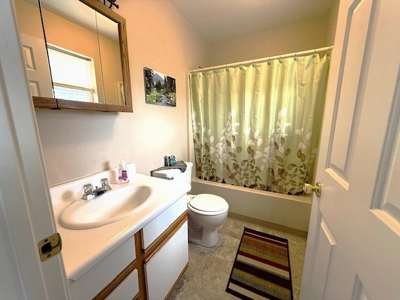 Beautiful Townhome For Sale in the Heart of Livingston, MT - image 20