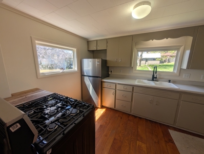 Charming Historic Home in Somerset Village - image 14