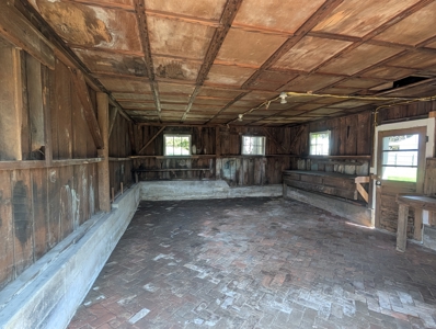 Charming Historic Home in Somerset Village - image 10