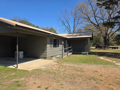 3 Bedroom Home for Sale in Antlers, Oklahoma - image 2