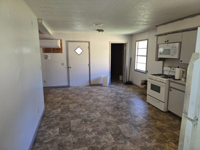 3 Bedroom Home for Sale in Antlers, Oklahoma - image 12