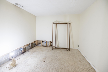 5.5 Acres with Split Potential | Bloomington Auction - image 31