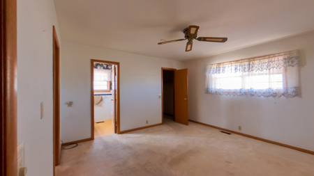 Large Three Bedroom Home For Sale!! - image 14