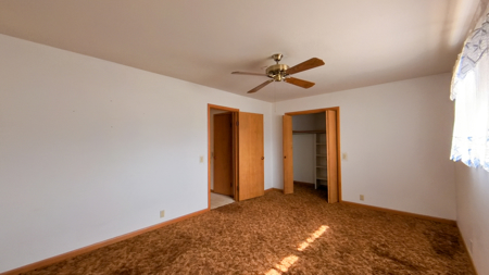 Large Three Bedroom Home For Sale!! - image 21