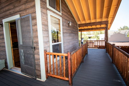 Off-grid Mountain Retreat for Sale in Northern Arizona - image 26